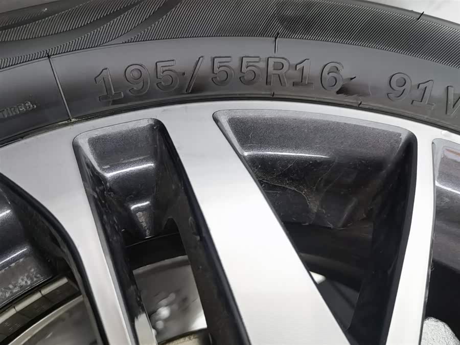 GEELY Emgrand 2022 #25 GEELY Emgrand 2022 car image #25