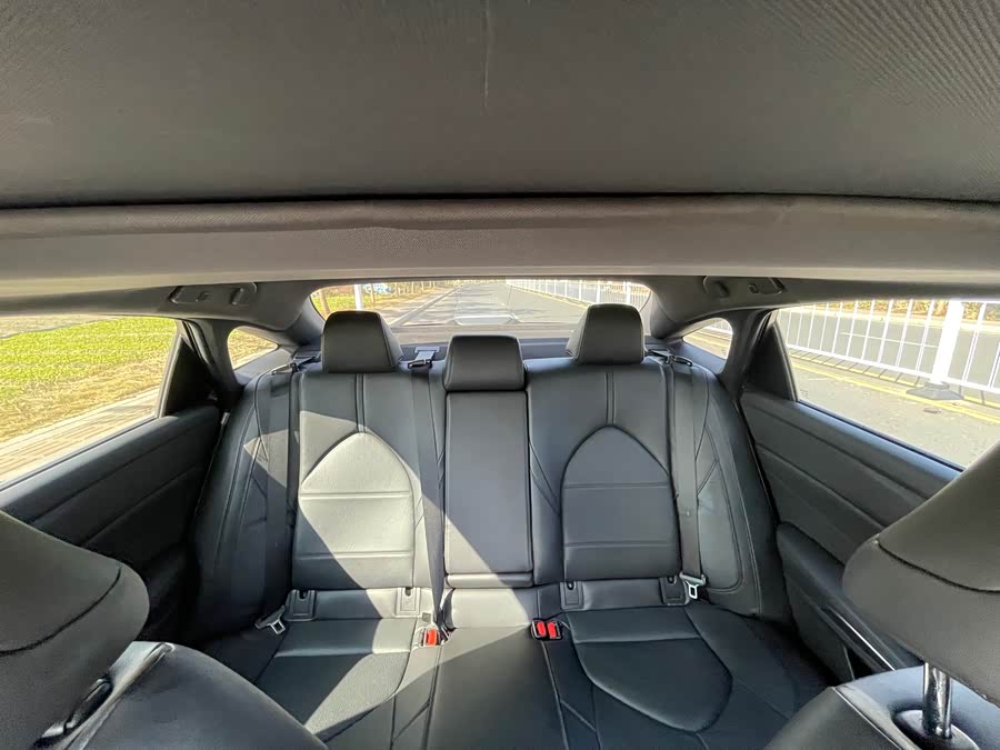 Toyota Avalon 2022 car image #25