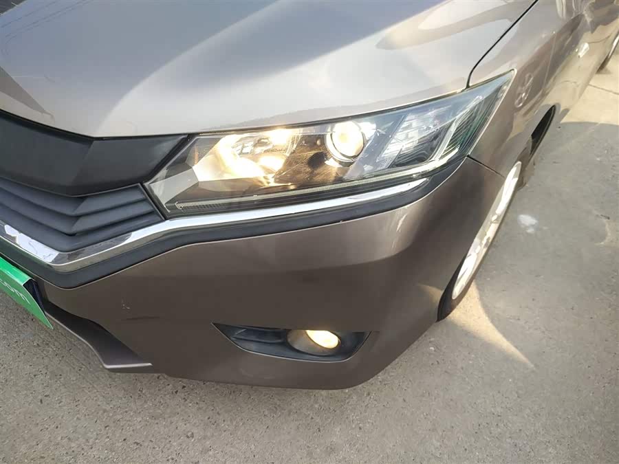 Honda Greiz 2015 car image #25