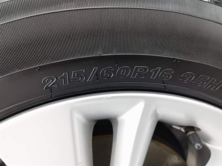 Honda VEZEL 2018 car image #25