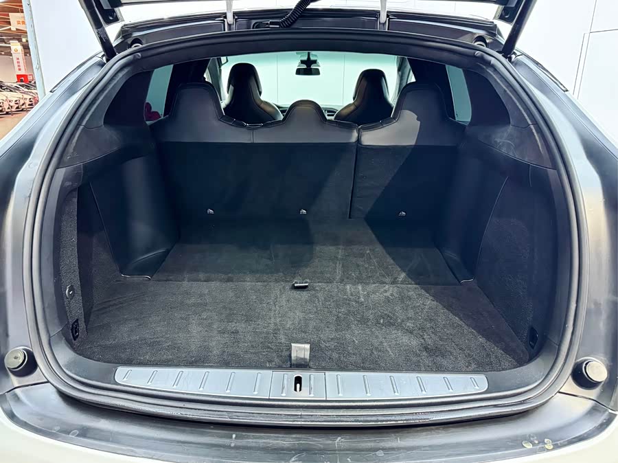Tesla Model X 2017 car image #25