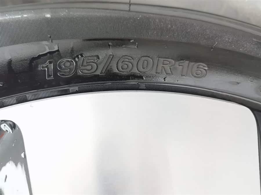 BYD Dolphin 2023 #25 BYD Dolphin 2023 car image #25