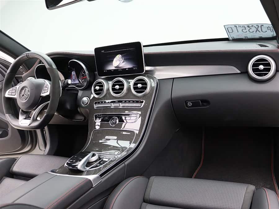 Mercedes-Benz C AMG 2018 immagine di auto #25