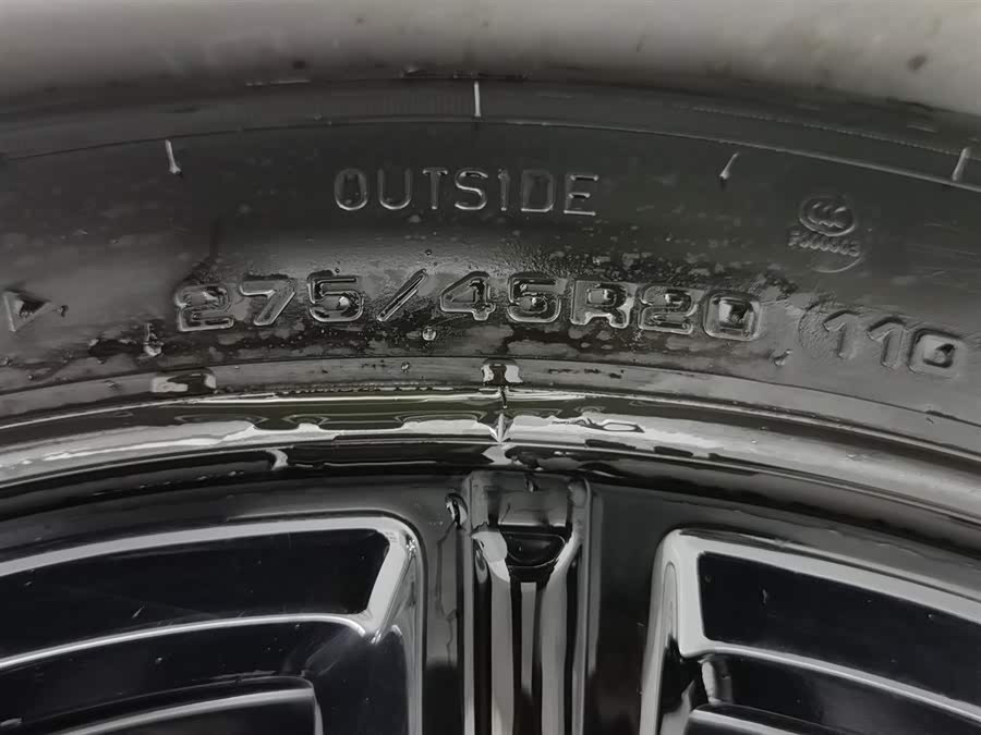 BMW X6 2022 car image #25