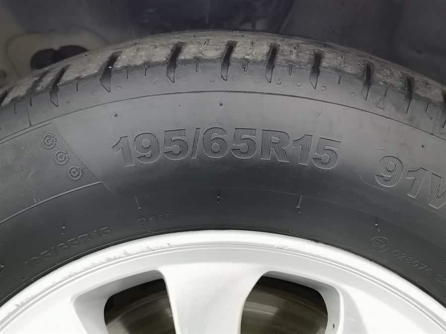 Kia K3 2016 car image #25