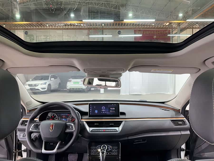 Suzuki H5 2019 car image #25