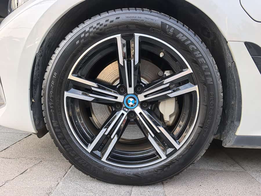 BMW i3 2023 #25 BMW i3 2023 car image #25