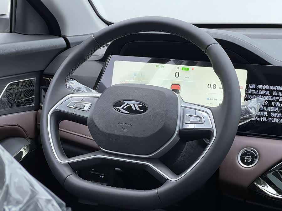 JAC X8 PLUS #25 JAC X8 PLUS صورة سيارة #25