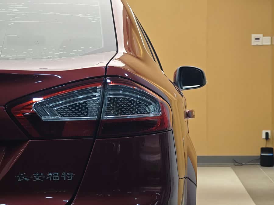 Ford Mondeo-Zhisheng 2012 car image #25