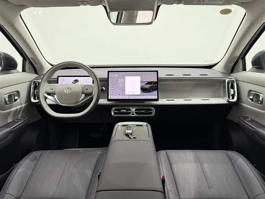 零跑汽车 零跑B10 2025 汽车图片 #25