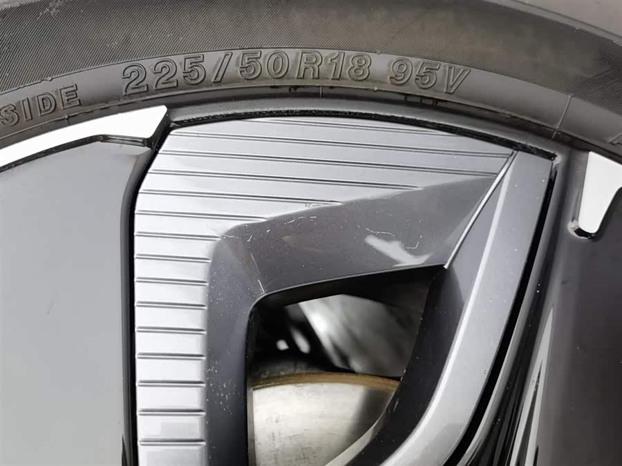 Toyota bZ3 2023 immagine di auto #25