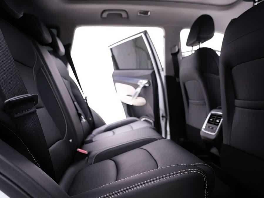 GEELY Boyue 2022 immagine di auto #25