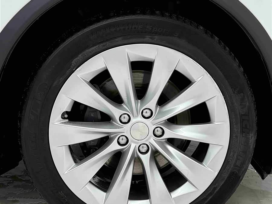 Tesla Model X 2018 #25 Tesla Model X 2018 car image #25