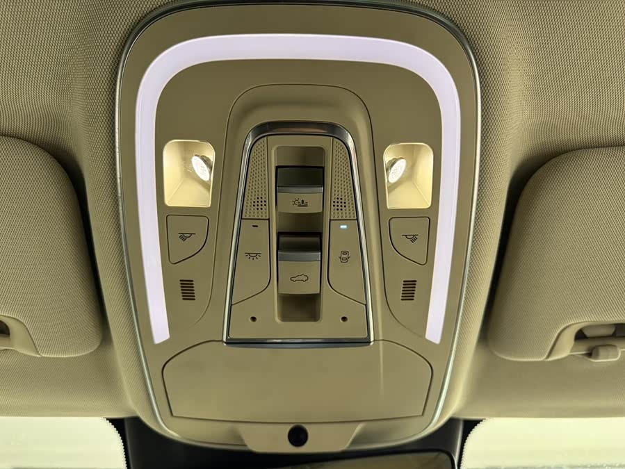 BYD Tang 2019 #25 BYD Tang 2019 car image #25