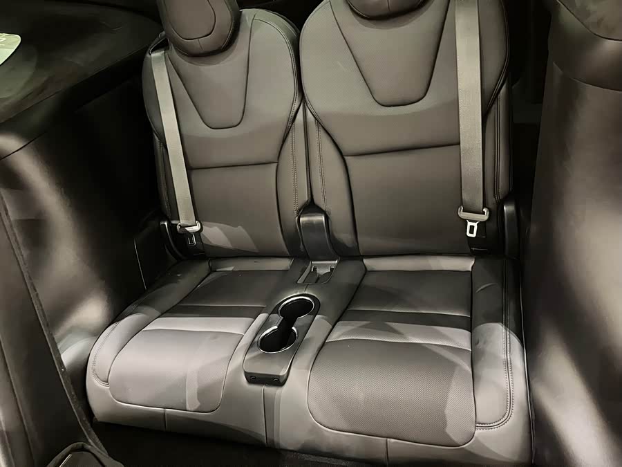 Tesla Model X 2023 immagine di auto #25
