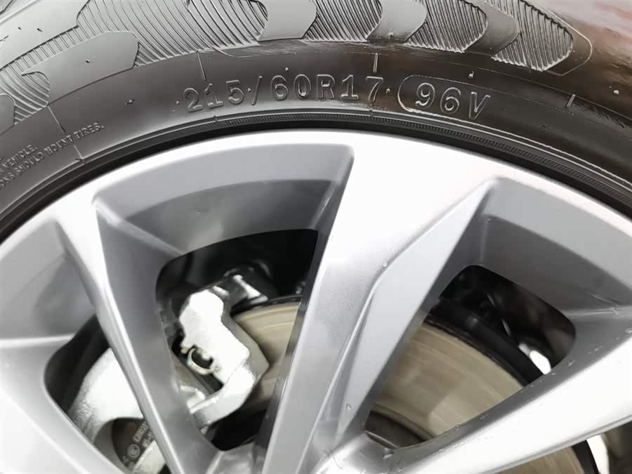 GEELY Coolray 2025 car image #25