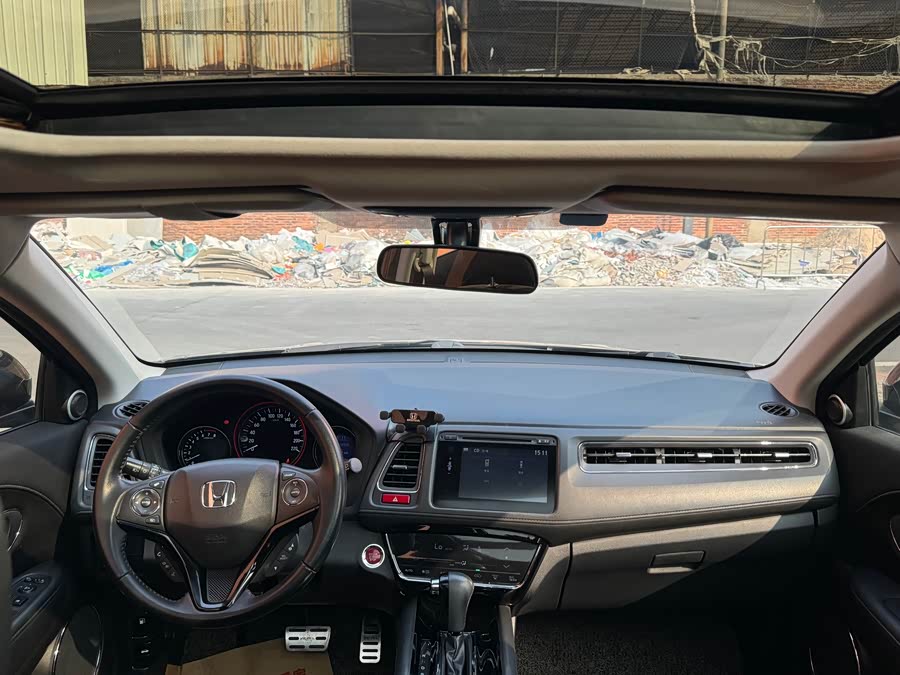 Honda VEZEL 2015 car image #25