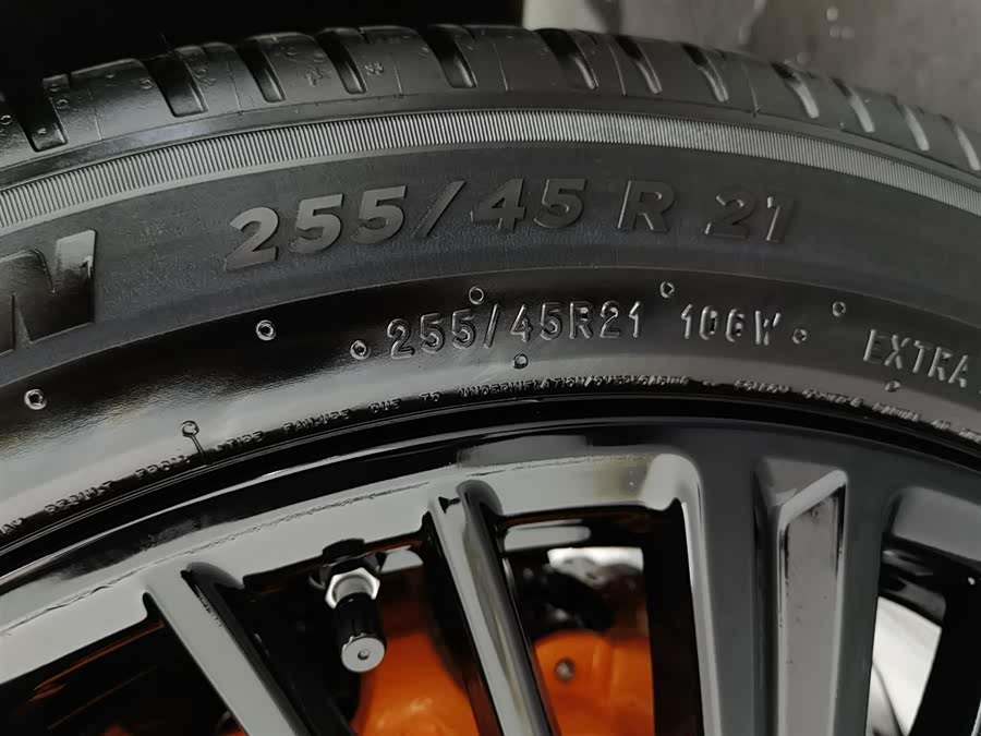 Xpeng G9 2025 car image #25