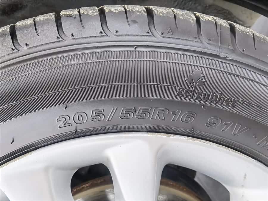 Kia K3 2017 car image #25