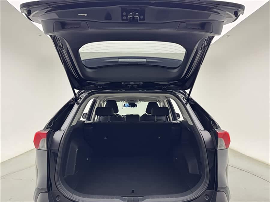 Toyota RAV4 2022 car image #25