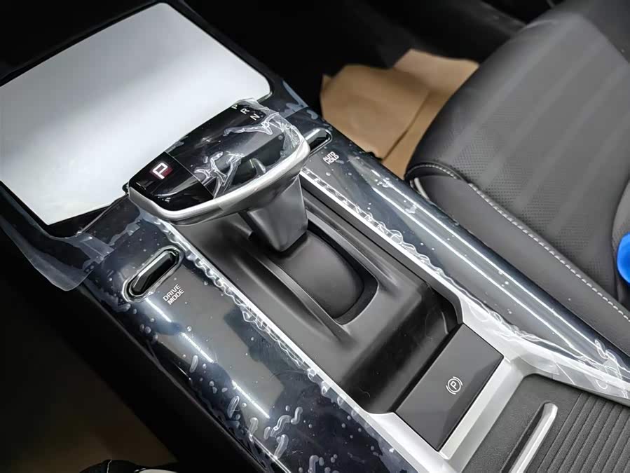Kia K3 car image #25