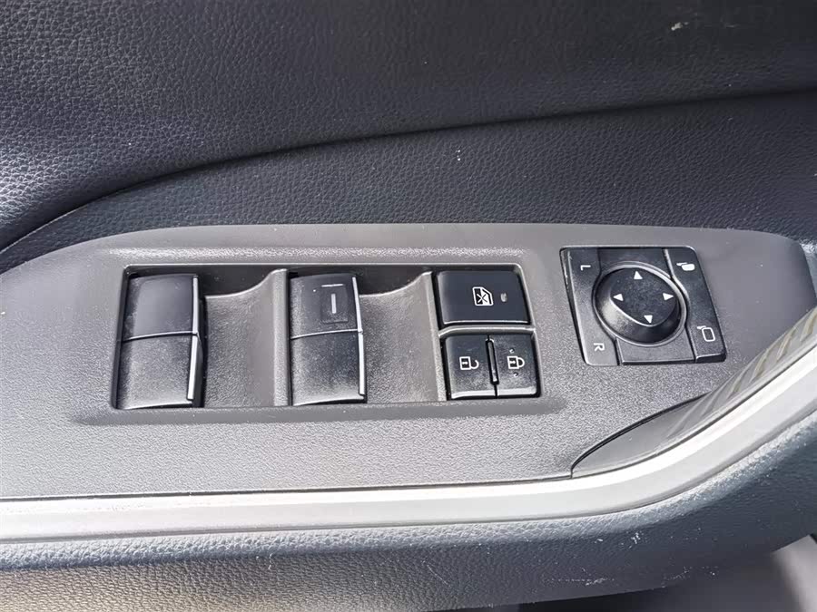 丰田 RAV4荣放 2020 汽车图片 #25