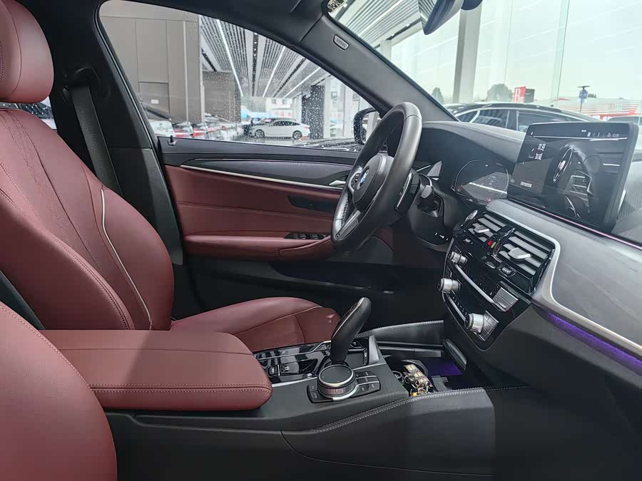 BMW 5 Series 2022 #25 BMW 5 Series 2022 immagine di auto #25