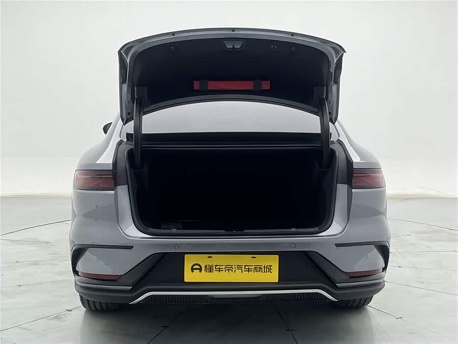 BYD Han 2025 #25 BYD Han 2025 car image #25