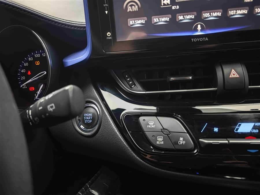 Toyota Izoa 2019 car image #25