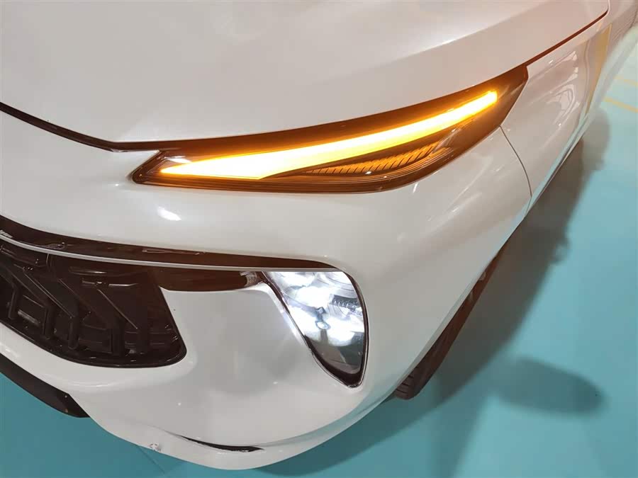Forthing T5 EVO 2021 #25 Forthing T5 EVO 2021 immagine di auto #25