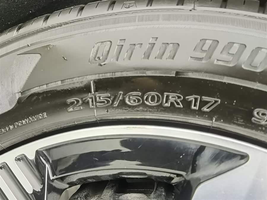 SWM斯威汽车 SWM斯威大虎EDi 2024 汽车图片 #25