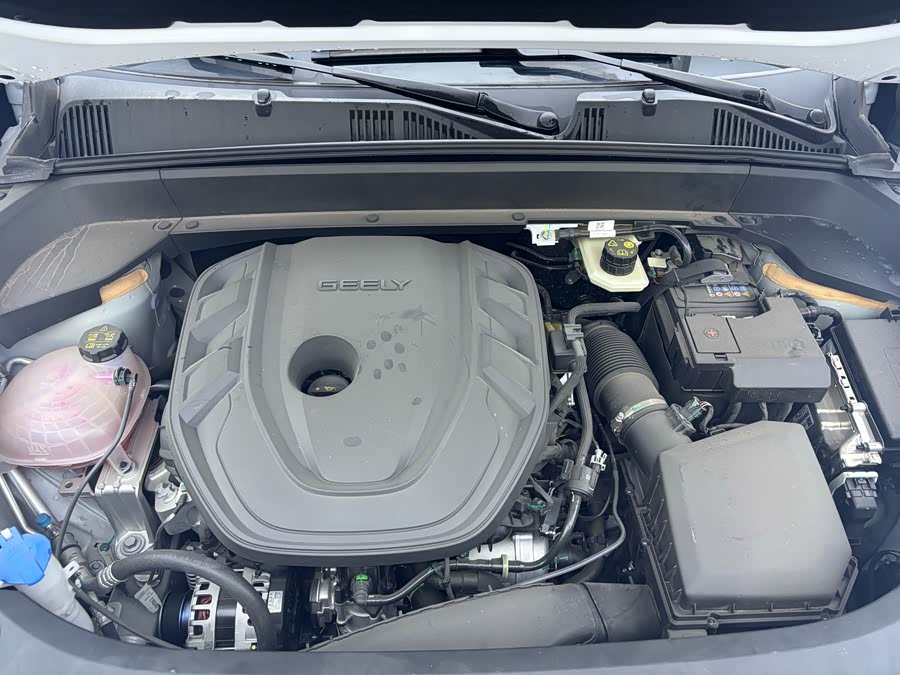 GEELY Monjaro 2025 car image #25