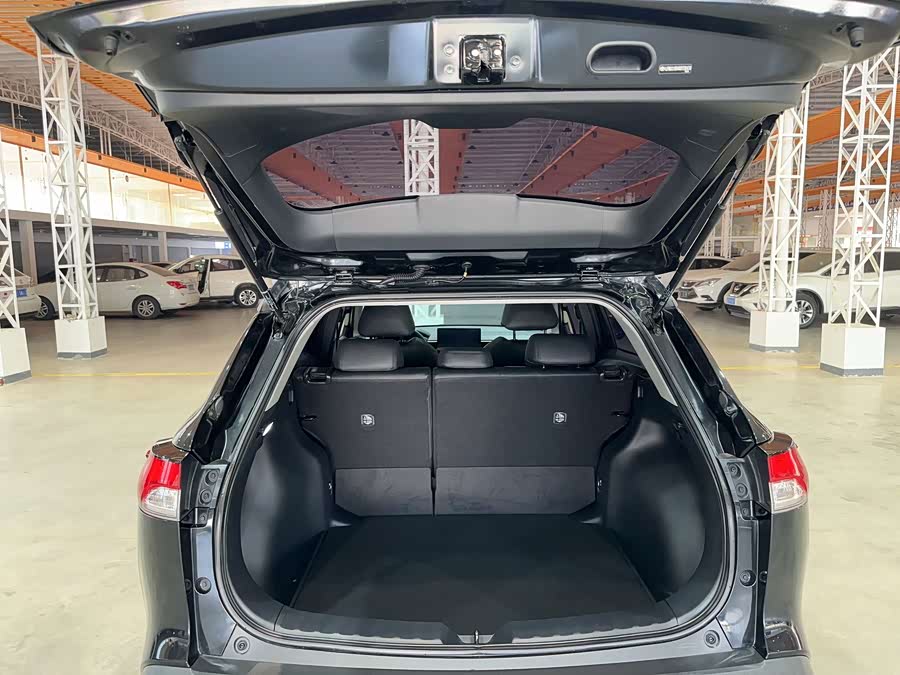 Toyota Corolla Cross 2024 immagine di auto #25