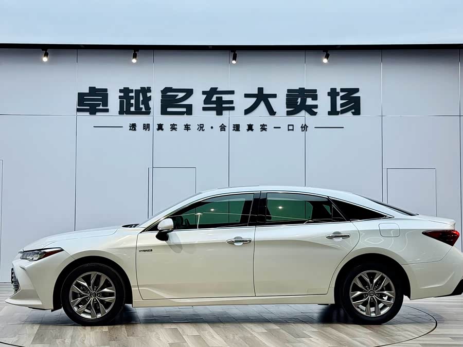 Toyota Avalon 2022 car image #25