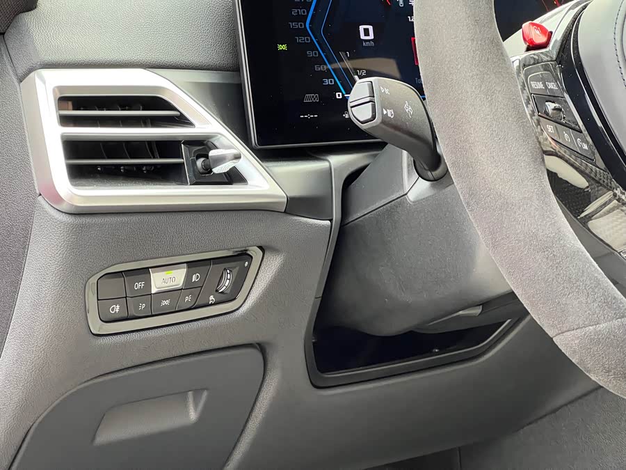 宝马 宝马M3 2025 #25 宝马 宝马M3 2025 汽车图片 #25