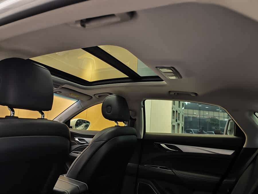 GEELY Ulion 2019 car image #25