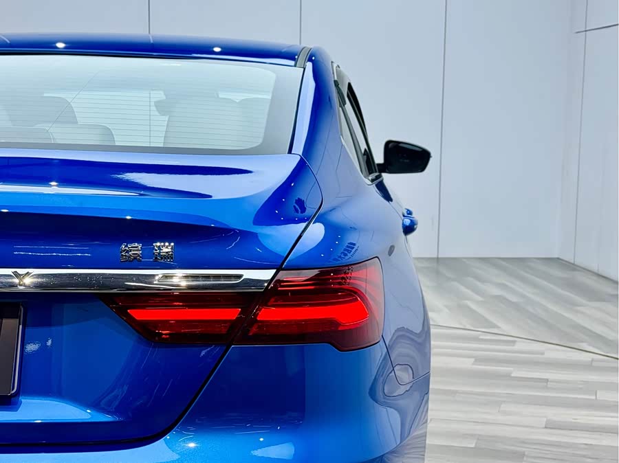 GEELY Binray 2018 car image #25