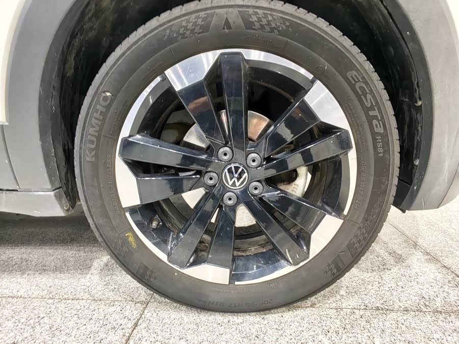 Volkswagen Tacqua 2023 car image #25