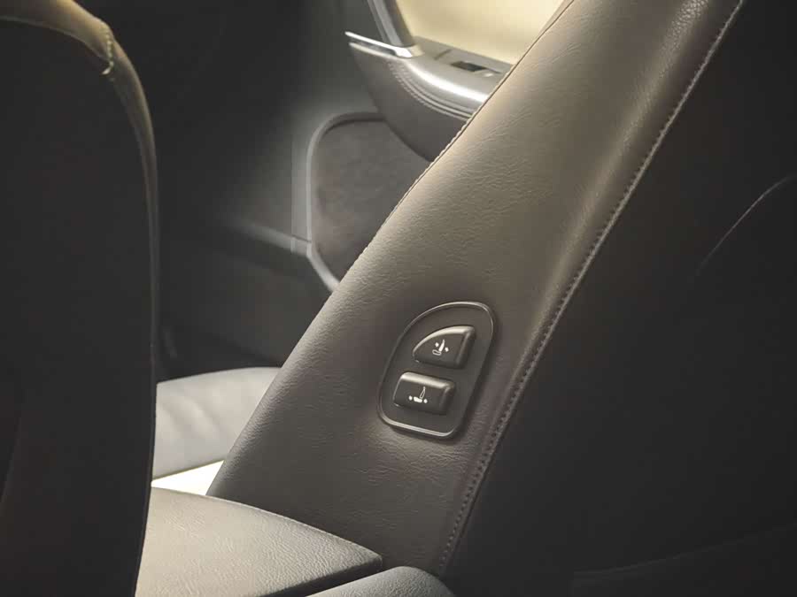 Volkswagen Magotan 2013 immagine di auto #25