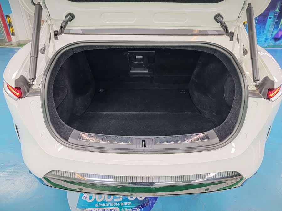 阿维塔 阿维塔11 2023 汽车图片 #25