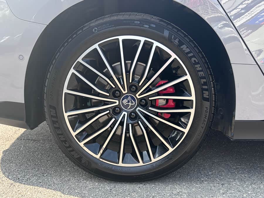 BYD Han 2024 #25 BYD Han 2024 car image #25