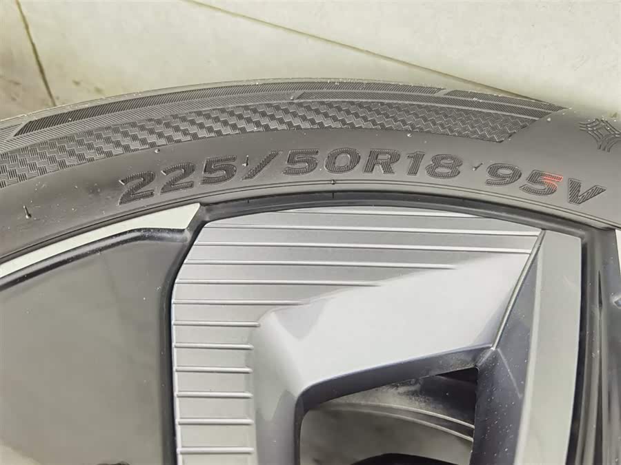 Toyota bZ3 2023 immagine di auto #25