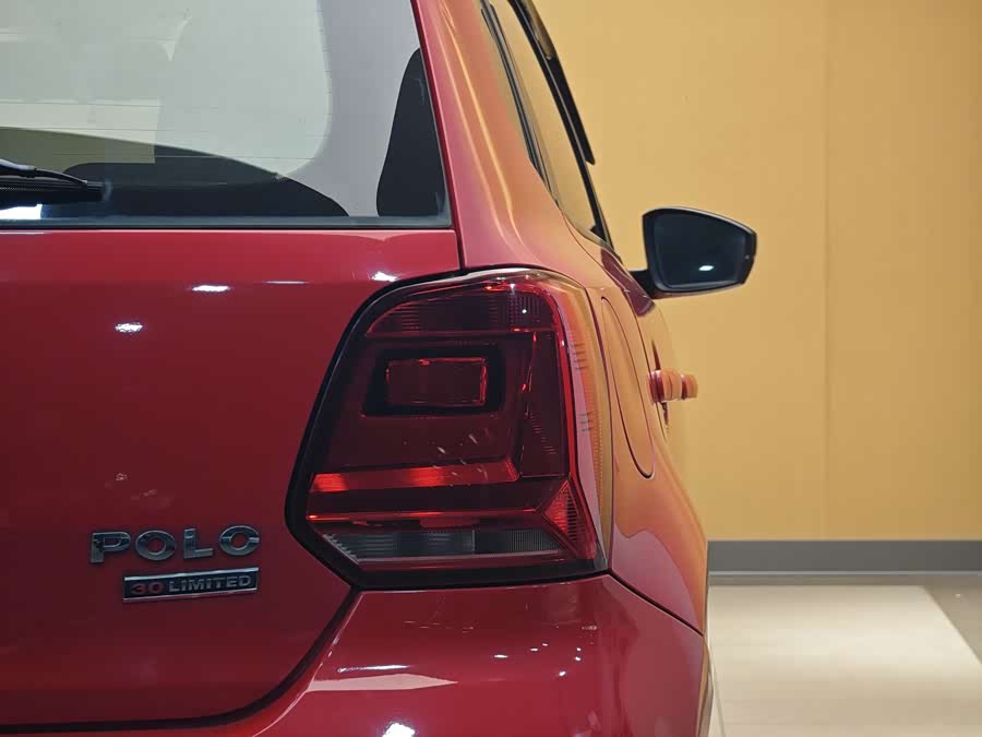 Volkswagen Polo 2014 #25 Volkswagen Polo 2014 car image #25