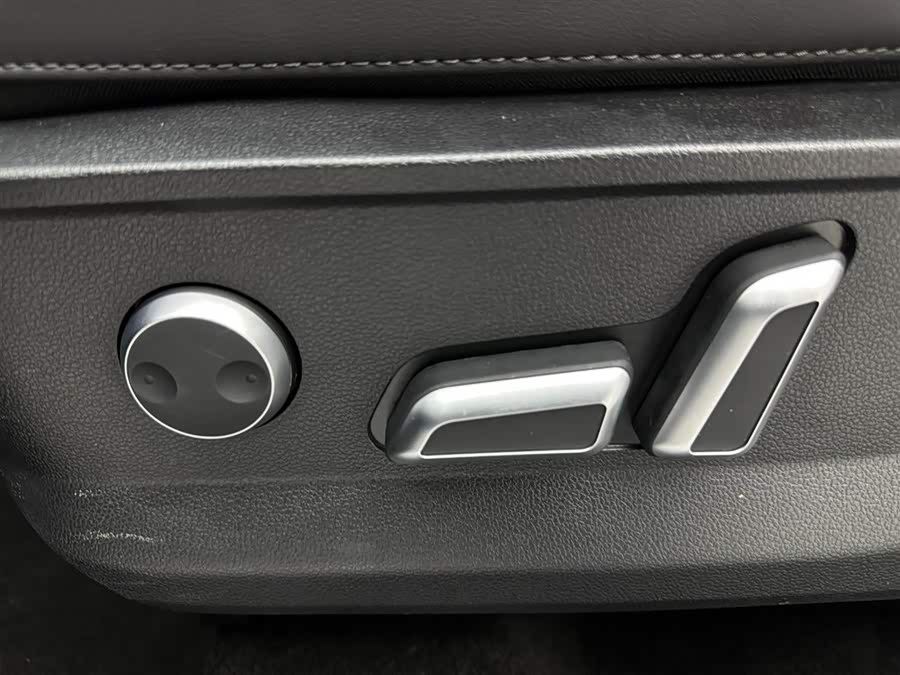 Haval X Dog / Dargo 2023 car image #25