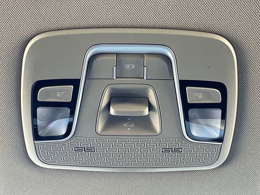 GEELY Coolray 2021 #25 GEELY Coolray 2021 car image #25