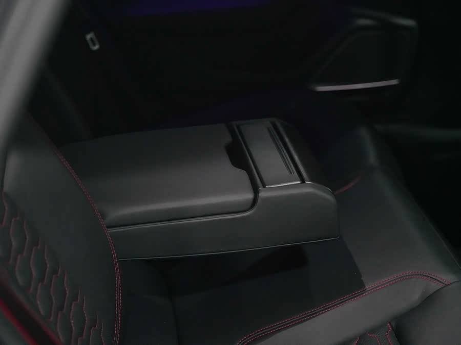 Audi RS 7 2021 car image #25