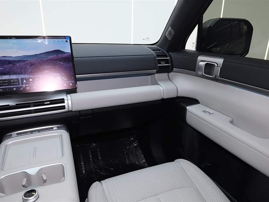 FangChengBao Tiger 7 2025 #25 FangChengBao Tiger 7 2025 car image #25