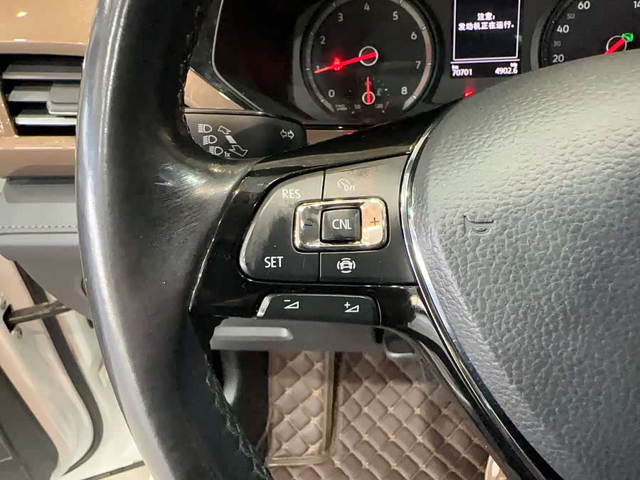 Volkswagen Tharu 2021 immagine di auto #25