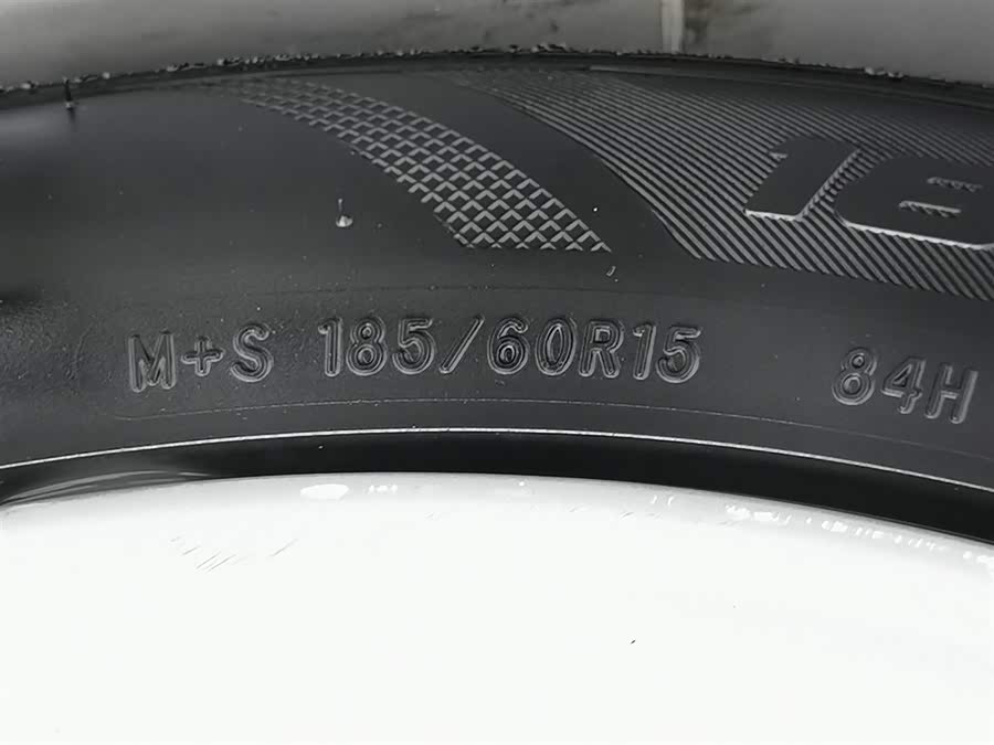 Skoda Fabia 2016 immagine di auto #25