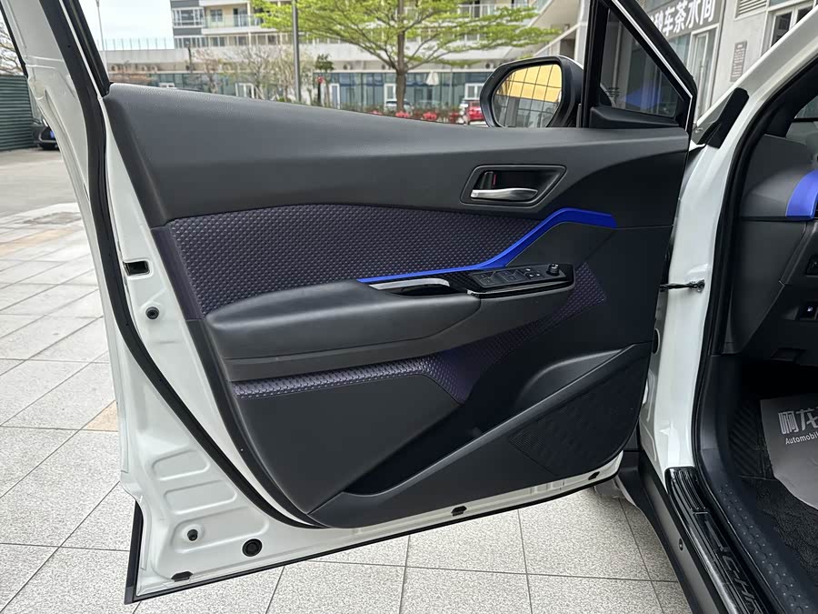 Toyota Izoa 2021 car image #25